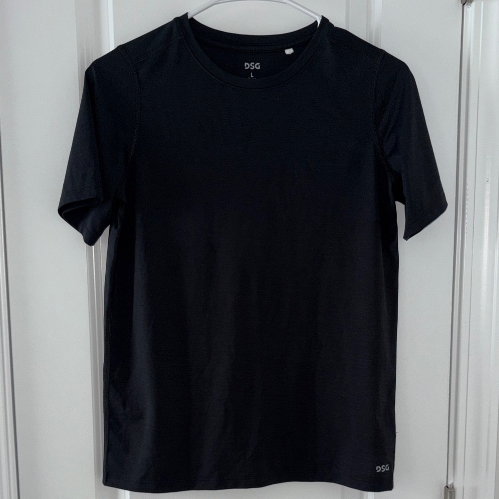 DSG Juniors Black Short Sleeve Tee Size L
